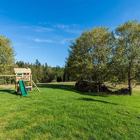 Chalupa Hana Lipno Tatil Evi *